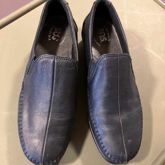 SAS Shoes - SAS Dream moccasin loafers, size 8m, navy blue